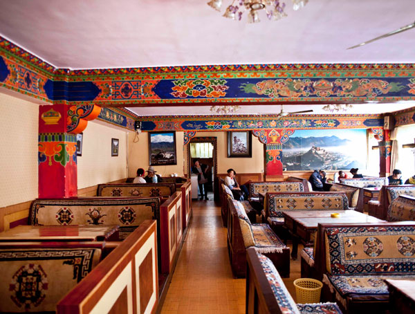 腾格里塔拉餐厅图片